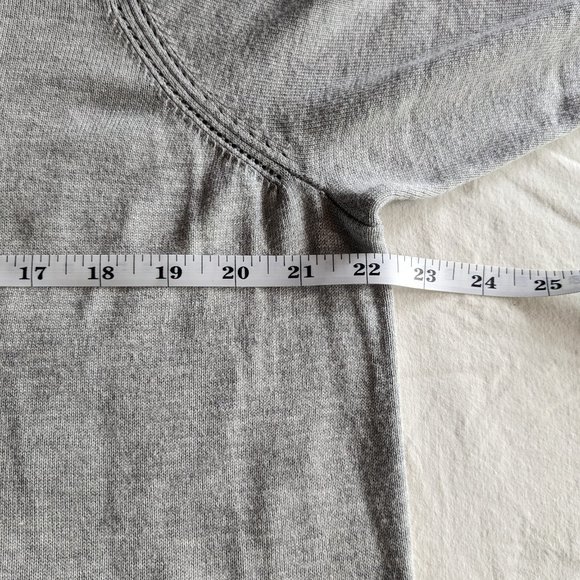 Laura Plus Grey Tunic Sweater 2X - Picture 7 of 12